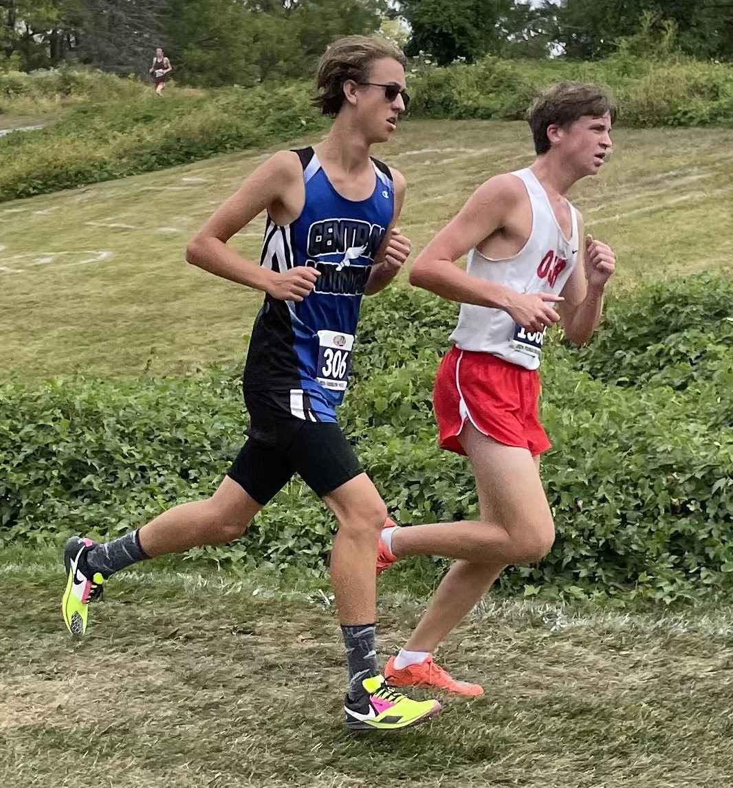 Wildcat Boys Cross Country Improves to 10-2 – Clinton County Sports